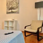 贝娅特丽克丝公寓酒店 3* 巴多利诺